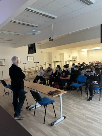 Skvělá debata se studenty osmiletého Gymnasium Hostivice