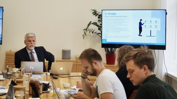 Systém protikrizové ochrany. Generál Pavel představil desatero proti chaosu