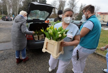 269 hodin terapeutické péče pro zdravotníky z Chebska