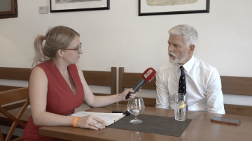 Petr Pavel: Manželka udělala vnitřní oběť. A jak to bylo s členstvím v KSČ?