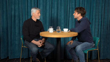 „Když jste v boji, strach jde stranou,“ říká generál Petr Pavel v (NE)BLÁZNI